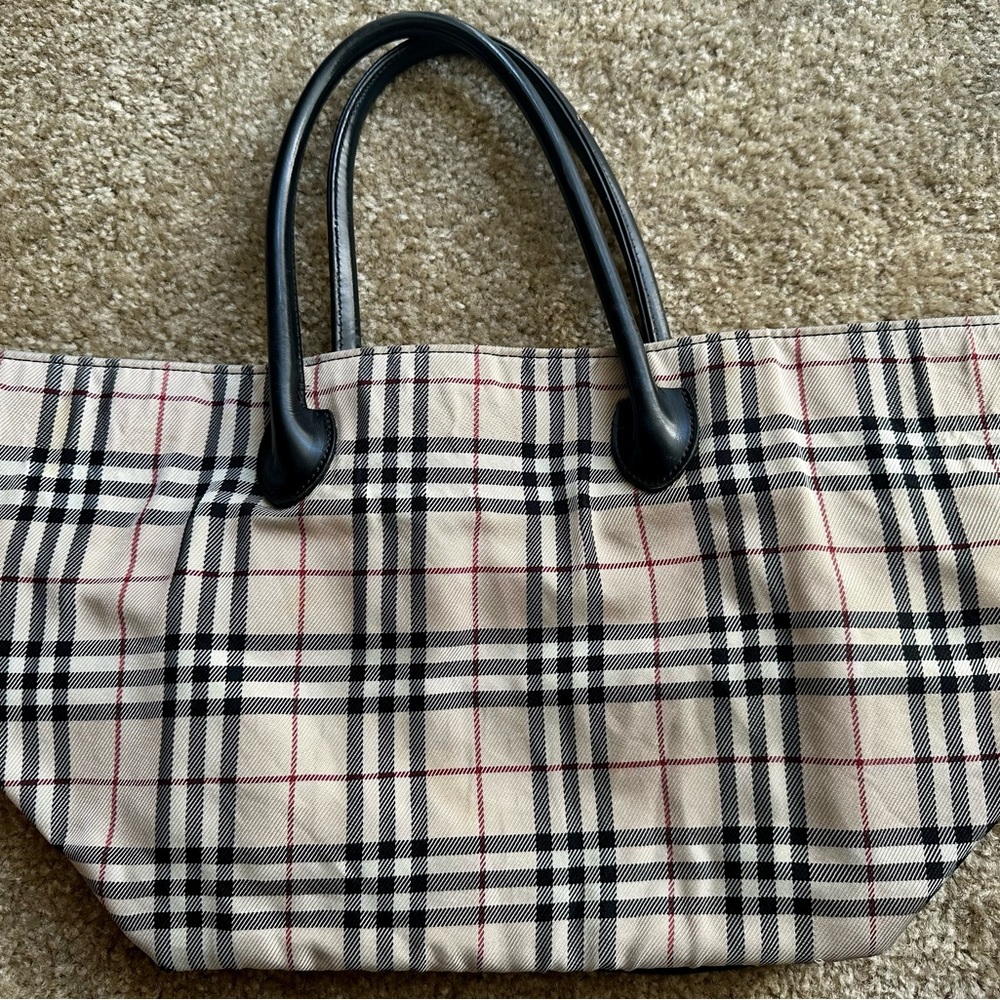 Plaided Burberry blue label